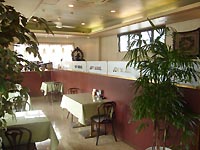 開放感のある店内はムーディな雰囲気です。