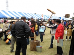 秋の恒例イベント「いせさき産業祭」<br />赤堀、あずま、境　の３会場で賑やかに開催されます