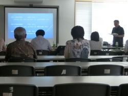 プレゼンテーションの様子①