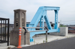 いせさきふらっと観光　『旧上武大橋モニュメント』