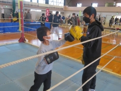 ボクシング体験　～ミット打ち教室～　in　市民ボランティアフェスティバル。
