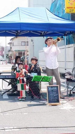 いせさき軽トラ朝市　MUSIC STREET