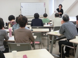 高齢者の為の勉強会開催