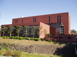 伊勢崎市図書館