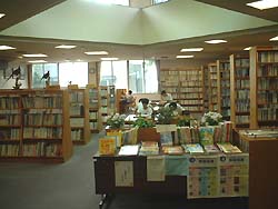 赤堀図書館